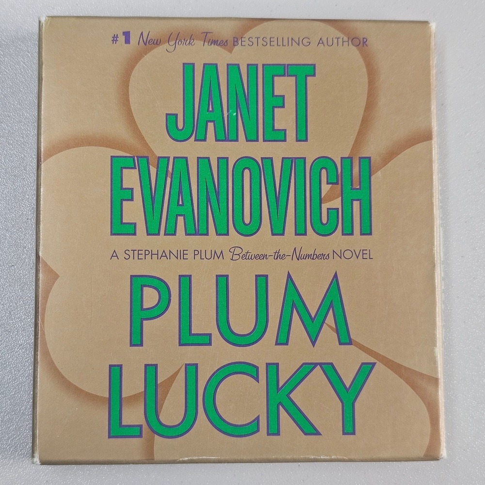 Plum Lucky Janet Evanovich Stephanie Plum Audiobook 3 CD Unabridged